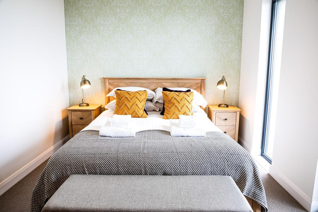 2 Bed Ground Floor Apartment - 7 Plas Pistyll Bagian luar foto